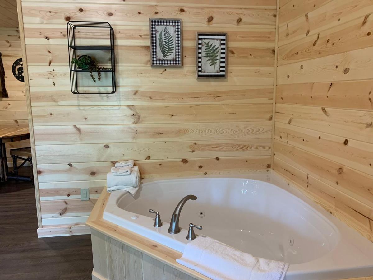 Waterview Lodge By Amish Country Lodging Millersburg Extérieur photo